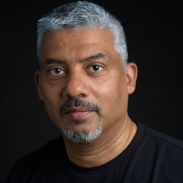 Photographer Savio Joanes
